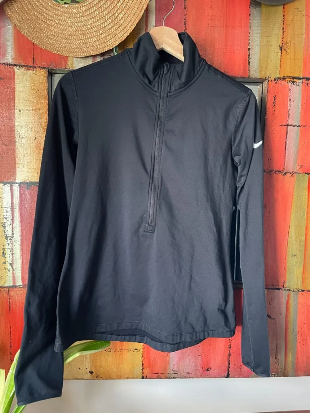 Nike Dri-FIT Half-Zip Pullover in Black — Size M